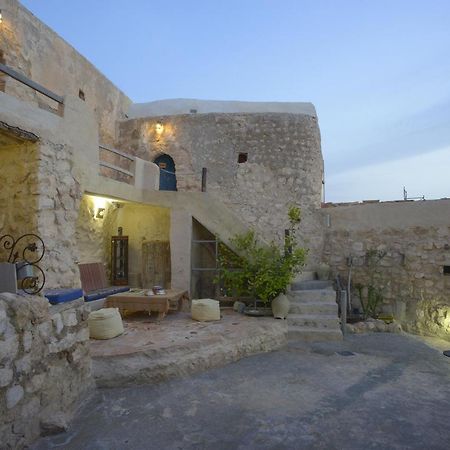 Auberge De Tamezret Tamazrat Exteriör bild