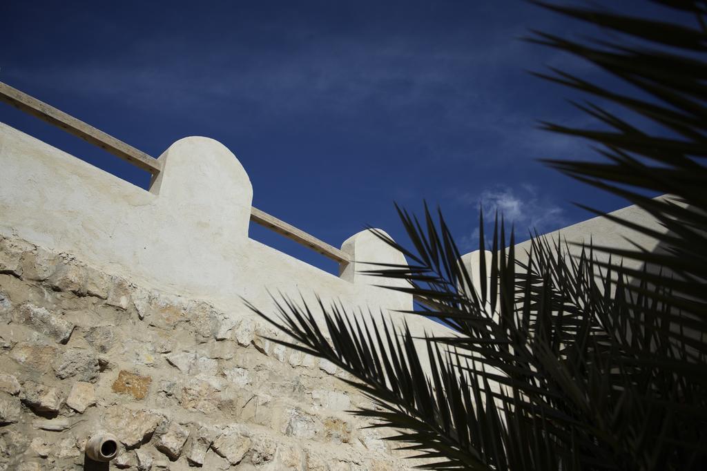 Auberge De Tamezret Tamazrat Exteriör bild