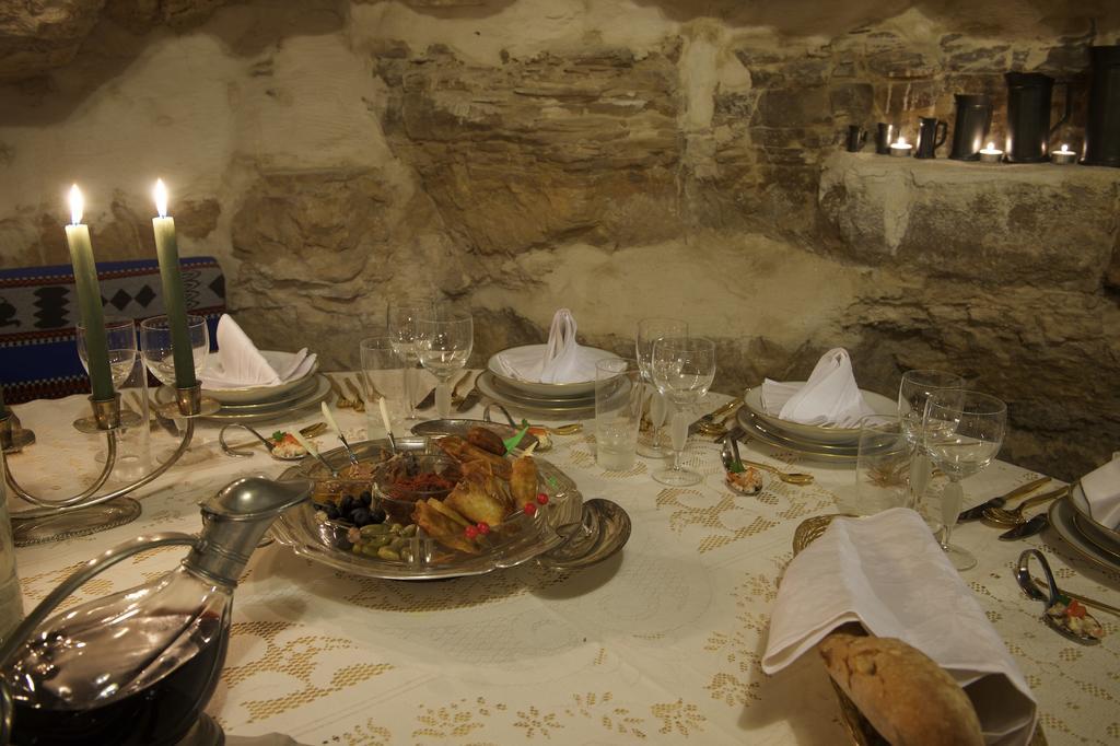 Auberge De Tamezret Tamazrat Exteriör bild